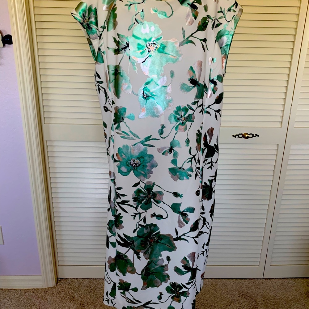 Size 14 multi Color floral dress. Only worn once